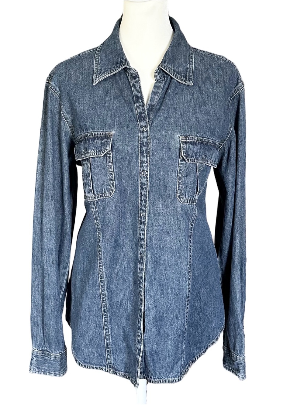 Van Heusen 100% Cotton Classic Denim Fitted Collared Shirt Medium